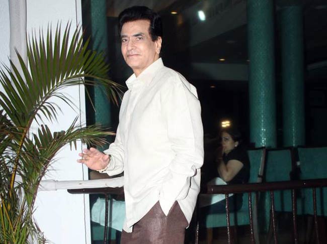 'फरारी की सवारी' की सक्सेस पार्टी | प्रीमियर पर सितारे