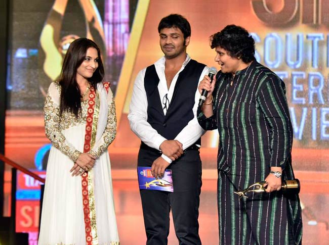 SIIA 2012 में सितारों का जलवा | दक्षिण का जलवा