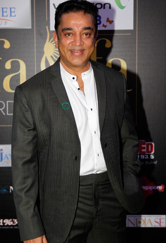 सितारों के नाम IIFA 2012 की शाम  | बॉलीवुड परियां