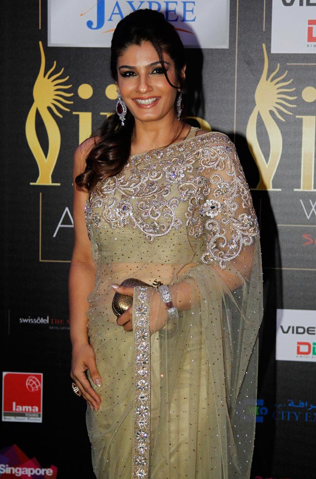 सितारों के नाम IIFA 2012 की शाम  | बॉलीवुड परियां