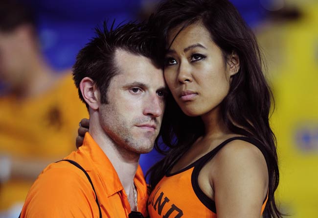 जनाब...दीवानगी इसे कहते हैं | सुंदरियों का जादू