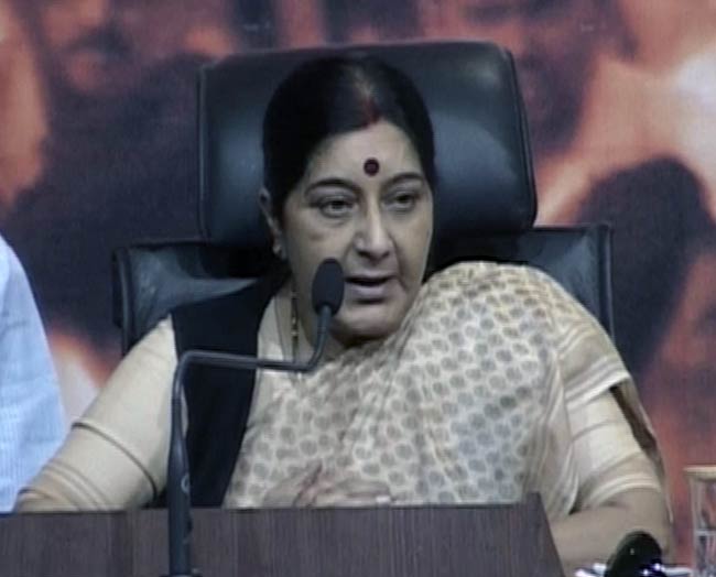 21 जून 2012: तस्वीरों में दिनभर की बड़ी खबरें | पढ़ें