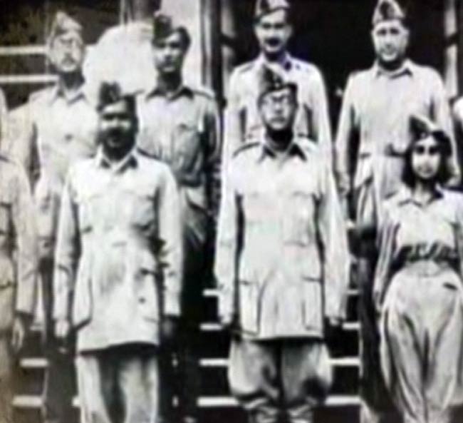 तस्‍वीरों में बीते सप्‍ताह की धमाकेदार खबरें...