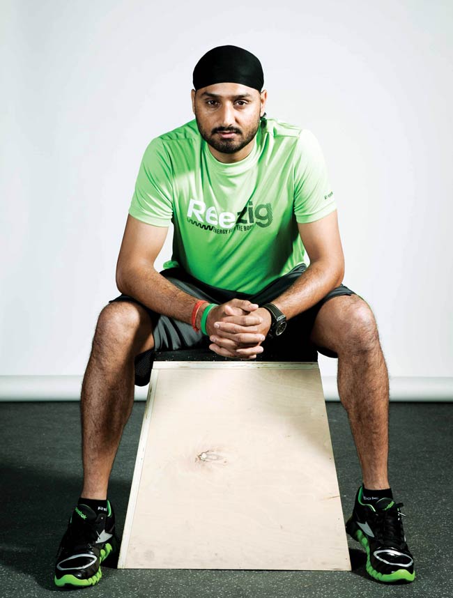 टीम इंडिया के 'टर्बनेटर' को 100वें टेस्ट की बधाई | सचिन पर विशेष