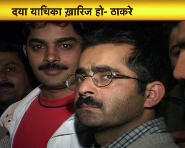 23 जुलाई 2012: तस्वीरों में दिनभर की बड़ी खबरें | पढ़ें