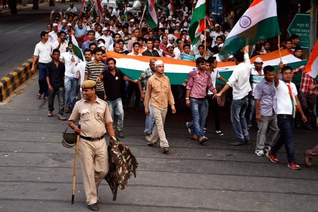 29 जुलाई 2012: तस्वीरों में दिनभर की अहम खबरें