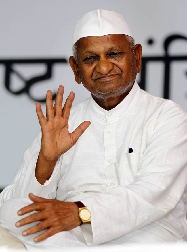 एक बार फिर अन्‍ना ने भरी हुंकार | फोटो: 5th Day