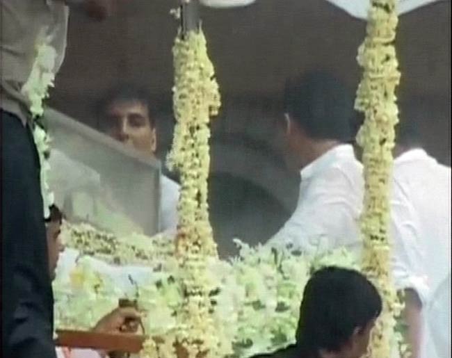 राजेश खन्ना का अंतिम सफर | अनदेखी तस्वीरें