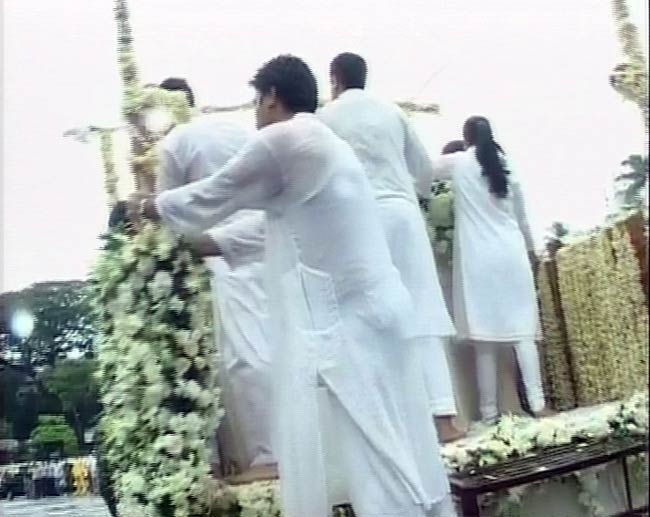 राजेश खन्ना का अंतिम सफर | अनदेखी तस्वीरें