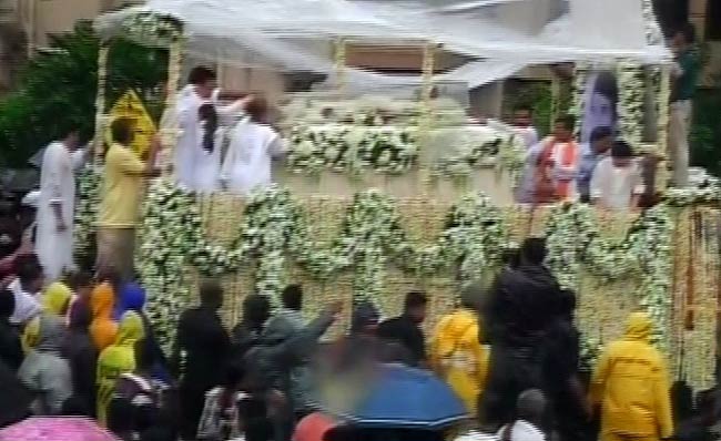 राजेश खन्ना का अंतिम सफर | अनदेखी तस्वीरें