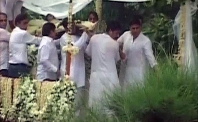 राजेश खन्ना का अंतिम सफर | अनदेखी तस्वीरें