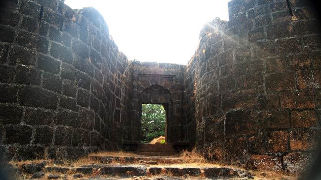 छत्रपति शिवाजी से जुड़े हैं महाराष्ट्र के किले