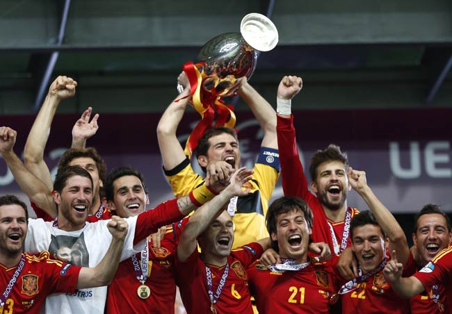 यूरो 2012: तस्वीरों में देखें कैसे चैंपियन बना स्पेन | खेल के दीवाने