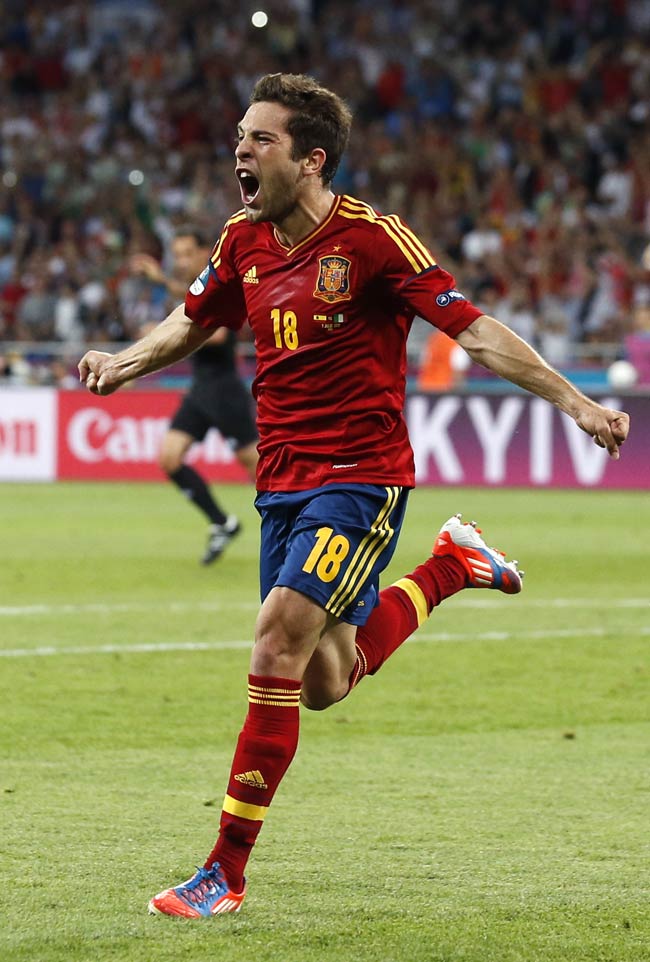 यूरो 2012: तस्वीरों में देखें कैसे चैंपियन बना स्पेन | खेल के दीवाने