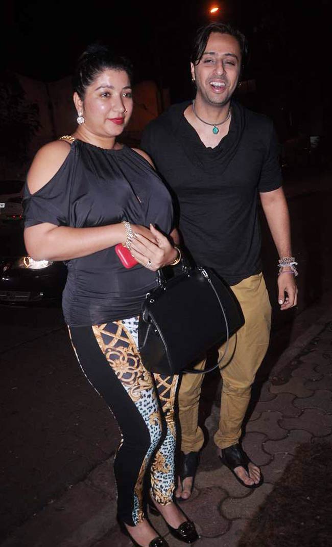 हिट रहा 'कॉकटेल' फार्मूला, पार्टी में झूमे सितारे | फर्स्‍ट लुक