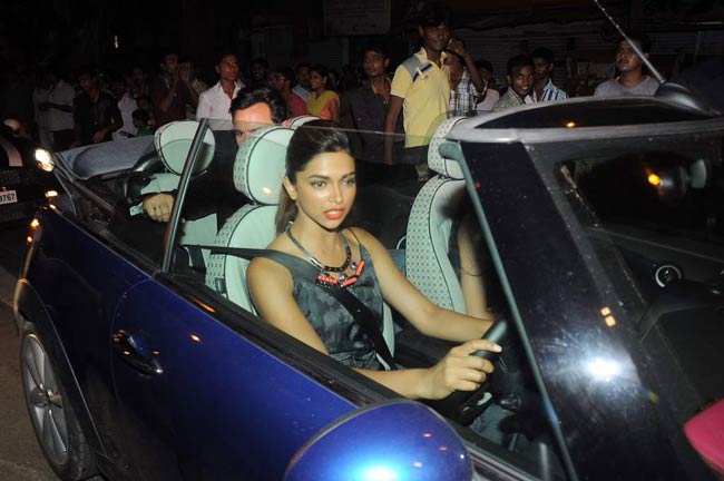 'कॉकटेल' प्रमोशन में जुटी सैफ-दीपिका-डायना की तिकड़ी