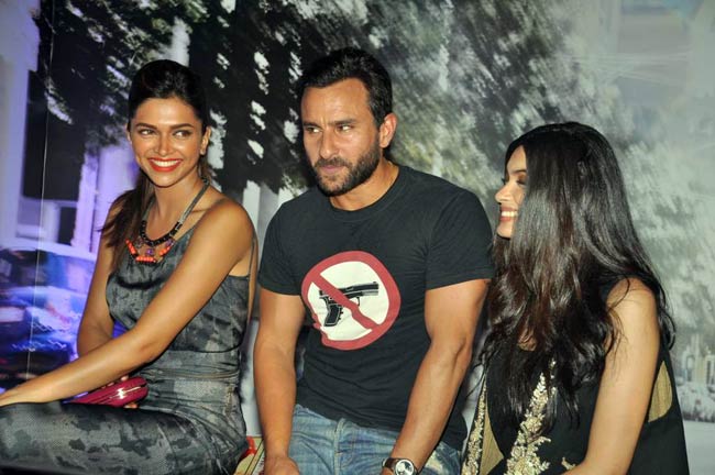 'कॉकटेल' प्रमोशन में जुटी सैफ-दीपिका-डायना की तिकड़ी