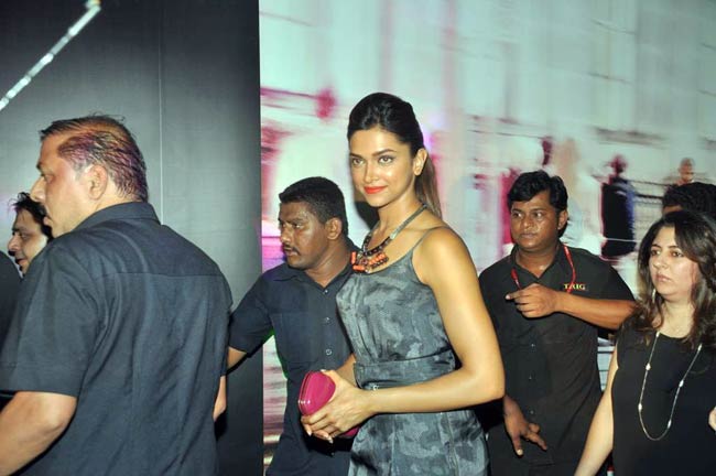 'कॉकटेल' प्रमोशन में जुटी सैफ-दीपिका-डायना की तिकड़ी