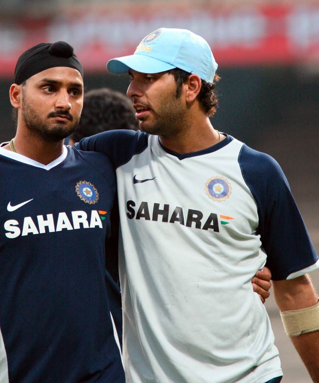 टीम इंडिया के 'टर्बनेटर' को 100वें टेस्ट की बधाई | सचिन पर विशेष