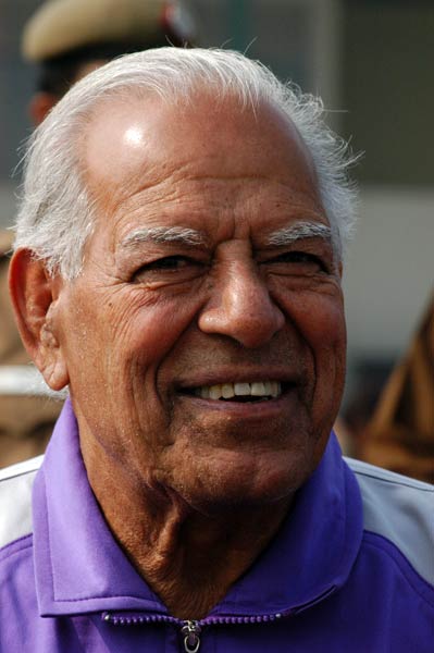 तस्‍वीरों में रुस्‍तम-ए-हिंद दारा सिंह का जीवन | फोटो: अंतिम यात्रा