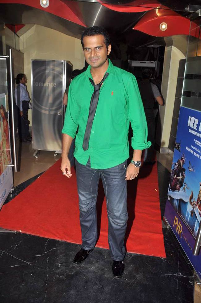 'द डार्क नाइट राइजेज' का धमाकेदार प्रीमियर | 'कॉकटेल' की धूम 