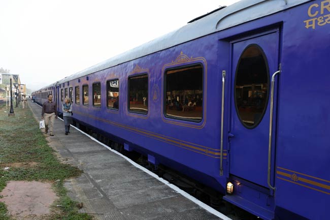 डेक्कन ओडिसी में करें शाही सफर