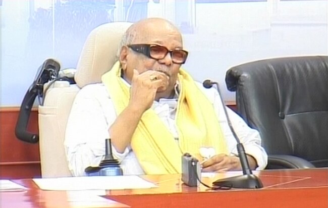 17 जुलाई 2012: तस्‍वीरों में दिनभर की अहम खबरें | पढ़ें