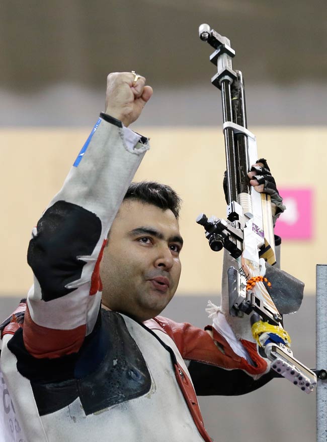 गगन ने चूमा 'गगन', मुक्केबाजी- हॉकी में मिली हार