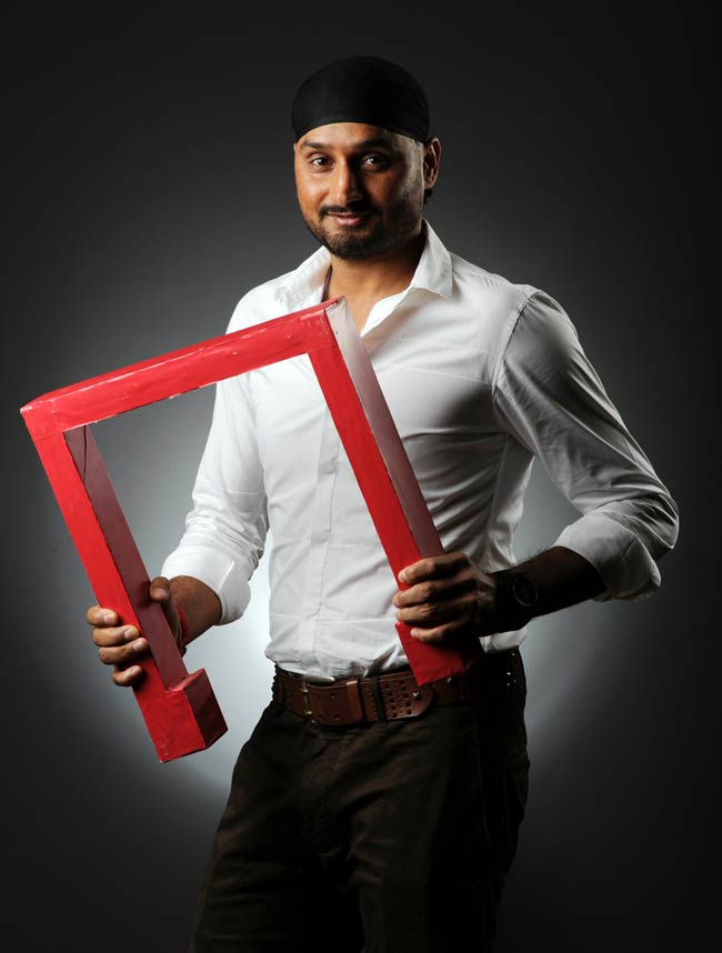 टीम इंडिया के 'टर्बनेटर' को 100वें टेस्ट की बधाई | सचिन पर विशेष