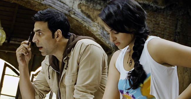 फिल्‍म 'जोकर' का फर्स्‍ट लुक  | अनदेखी सोनाक्षी