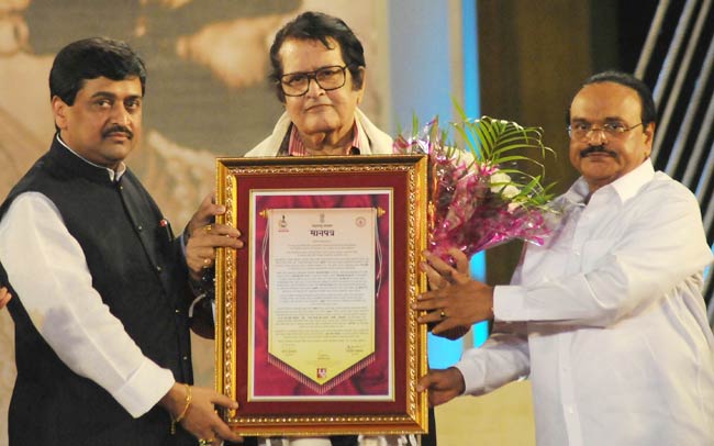 बॉलीवुड के 'भारत कुमार' को जन्‍मदिन मुबारक...