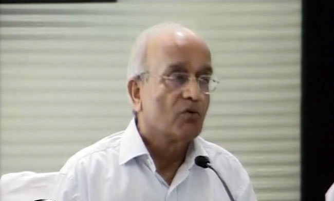 22 जुलाई 2012: तस्वीरों में दिनभर की बड़ी खबरें | पढ़ें