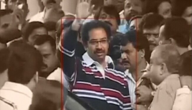 16 जुलाई 2012: तस्वीरों में दिनभर की बड़ी खबरें | पढ़ें