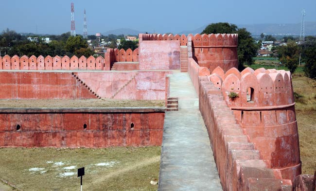 छत्रपति शिवाजी से जुड़े हैं महाराष्ट्र के किले