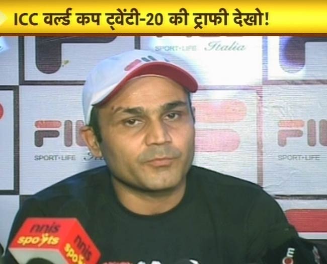 11 जुलाई 2012: तस्वीरों में दिनभर की बड़ी खबरें | पढ़ें