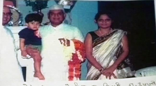 27 जुलाई 2012: तस्वीरों में दिनभर की अहम खबरें | पढ़ें