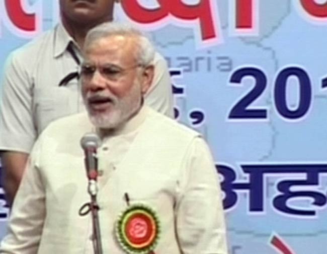 29 जुलाई 2012: तस्वीरों में दिनभर की अहम खबरें