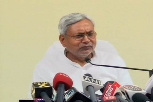 09 जुलाई 2012: तस्वीरों में दिनभर की बड़ी खबरें | पढ़ें