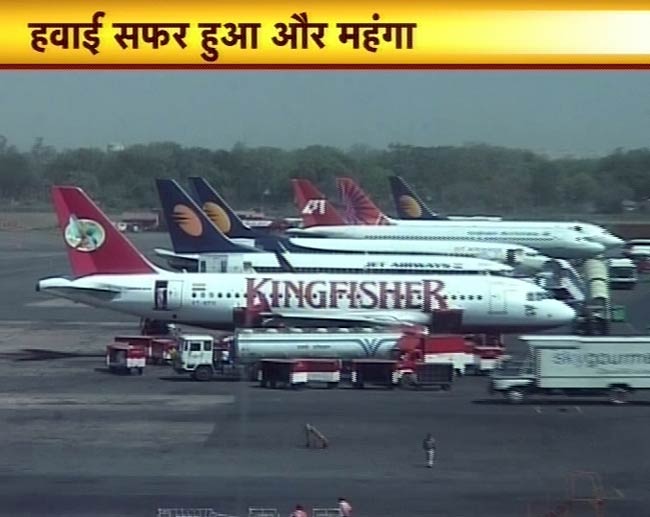 01 जुलाई, 2012: तस्‍वीरों में दिनभर की अहम खबरें | पढ़ें