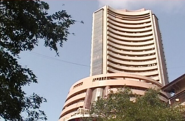 19 जुलाई 2012: तस्‍वीरों में दिनभर की अहम खबरें  | पढ़ें