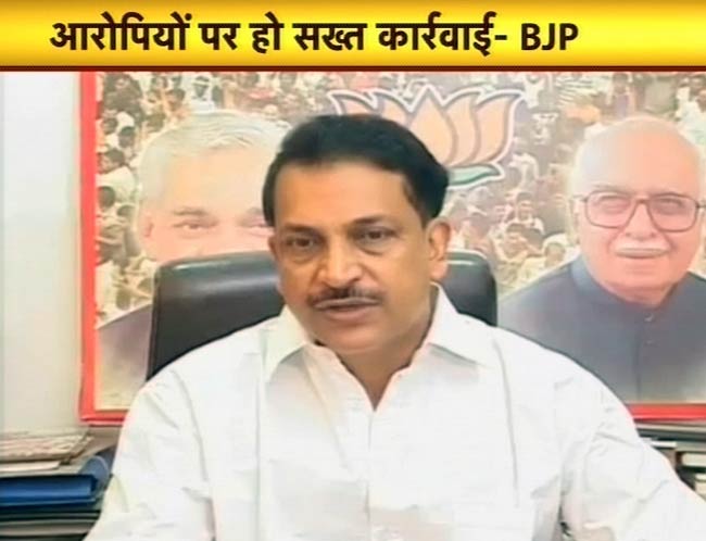 13 जुलाई 2012: तस्वीरों में दिनभर की बड़ी खबरें | पढ़ें