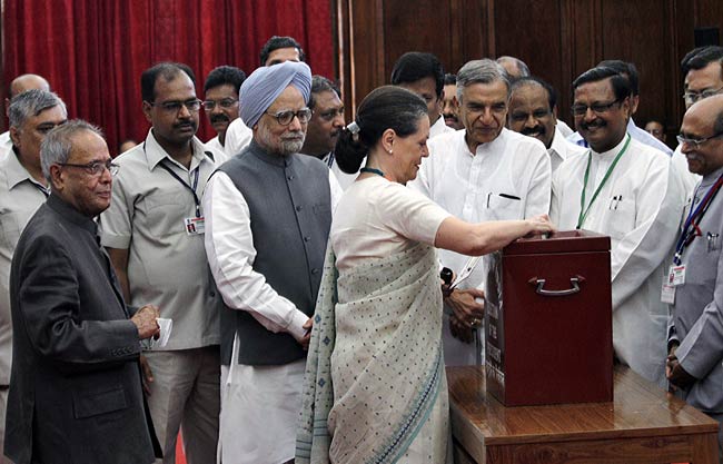 देश के 14वें राष्ट्रपति चुनाव के लिए मतदान संपन्न