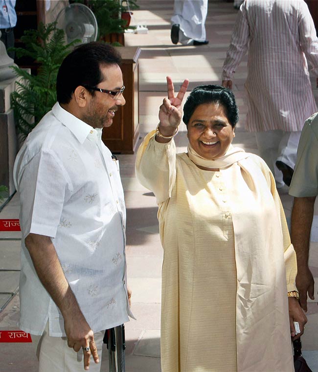 देश के 14वें राष्ट्रपति चुनाव के लिए मतदान संपन्न