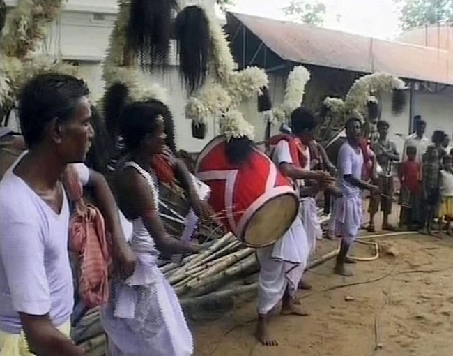 प्रणब दा जीते, खुशी में झूम उठे समर्थक