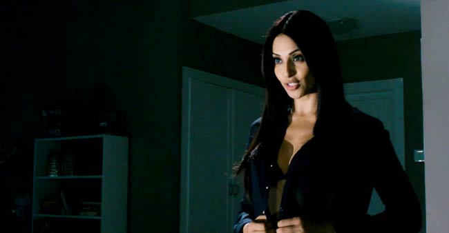 राज 3: ज्यादा प्यार, ज्यादा वासना और ज्यादा डर | बिपाशा