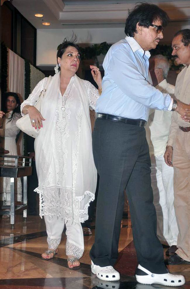 काका को 'आखिरी सलाम' देने उमड़ा बॉलीवुड | अनदेखी तस्वीरें