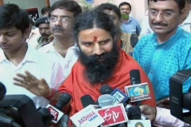 10 जुलाई 2012: तस्वीरों में दिनभर की बड़ी खबरें | पढ़ें