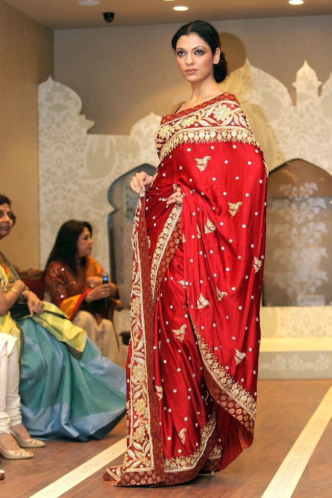 रितु कुमार के कलेक्‍शन 'पंचवस्‍त्र लाइन' का धमाल