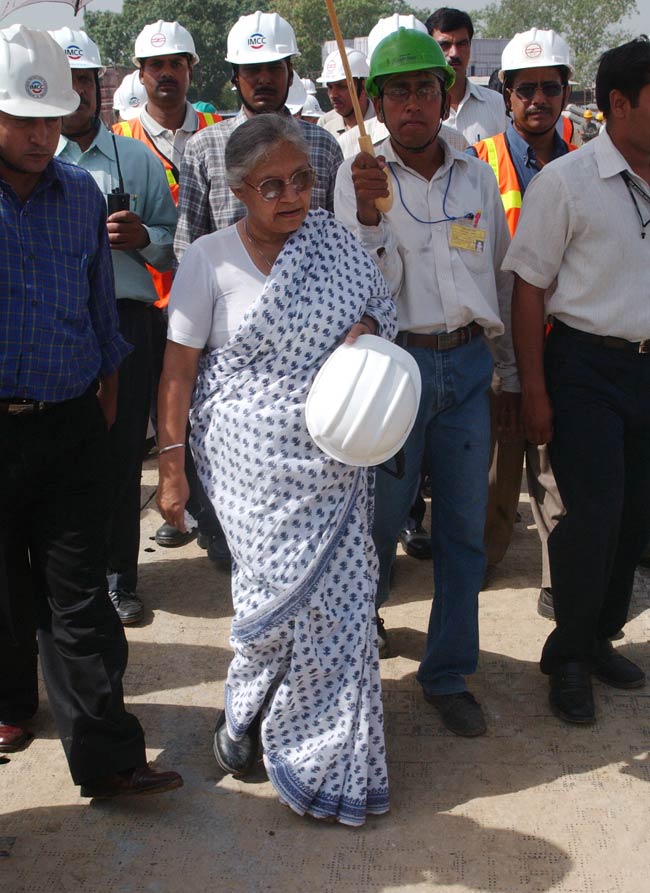 तस्‍वीरों में जानिए कौन हैं शीला दीक्षित