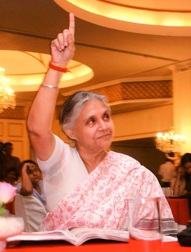 तस्‍वीरों में जानिए कौन हैं शीला दीक्षित